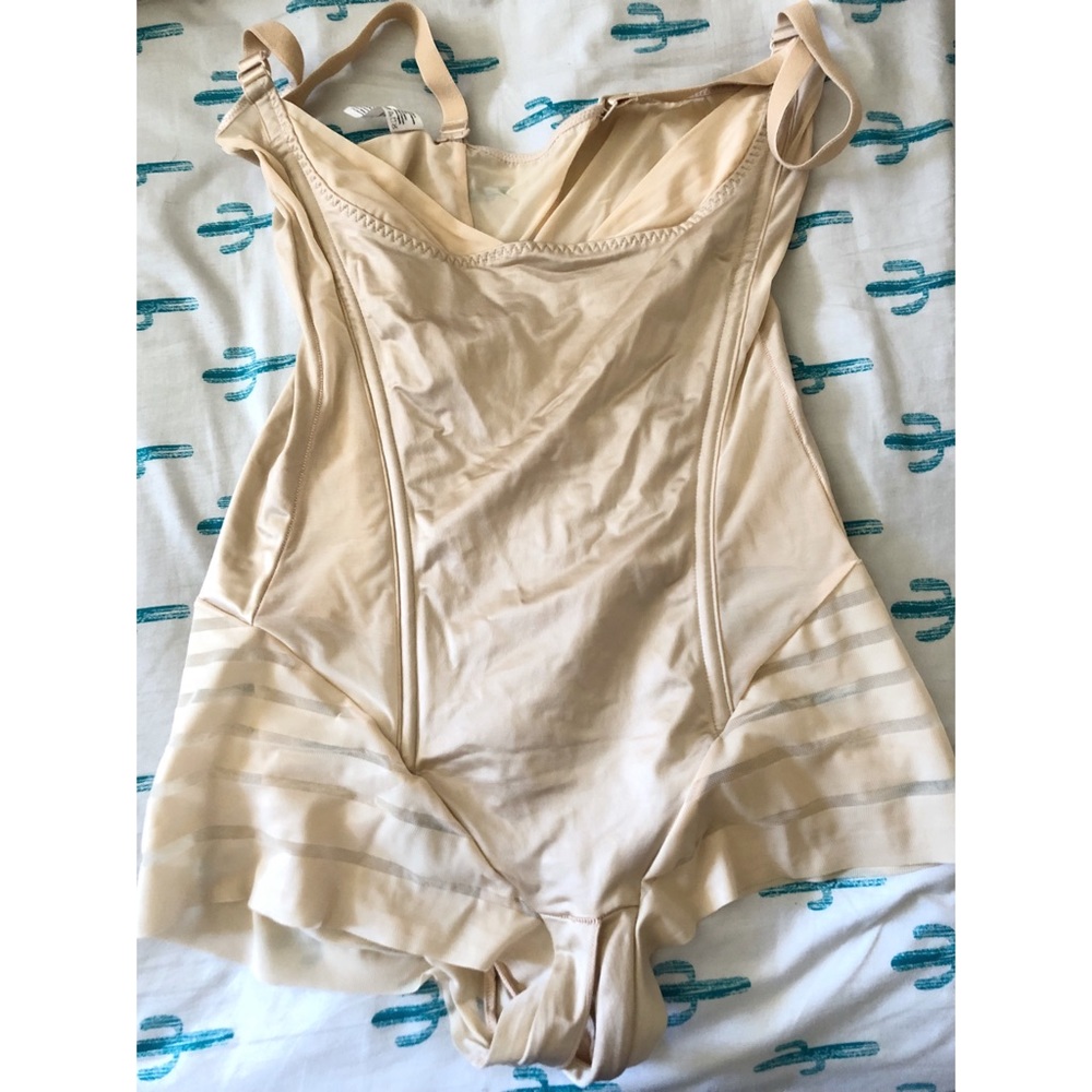 Full body spanx.